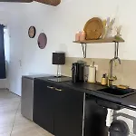 Apartment Romantique & Prova - - Retroprojecteur Netflix