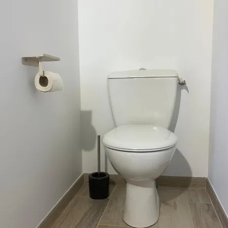 Romantique & Prova - - Retroprojecteur Netflix * Belleme