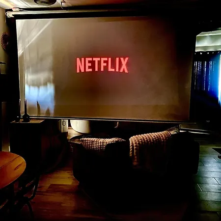 Lejlighed Romantique & Prova - - Retroprojecteur Netflix *